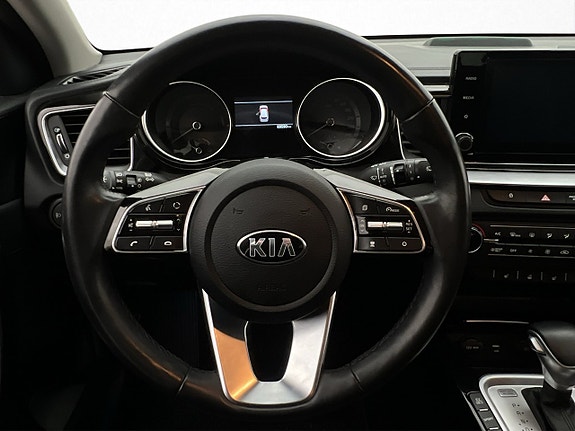 Kia Ceed 12 of 30