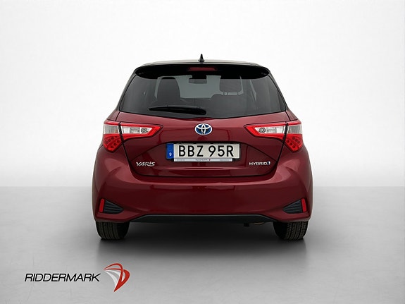 Toyota Yaris 6 of 30