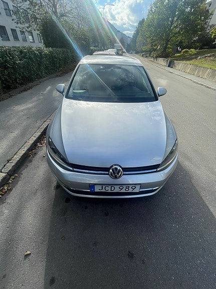 Volkswagen Golf VII 5 of 17