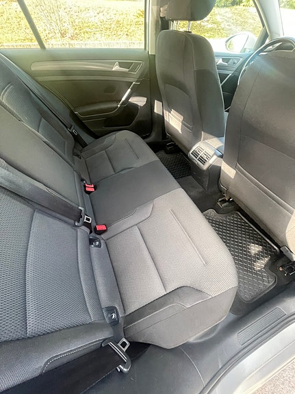 Volkswagen Golf VII 11 of 17