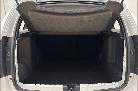 Dacia Duster 9 of 13