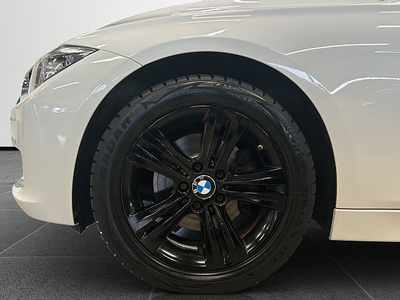 BMW 320d 25 of 26