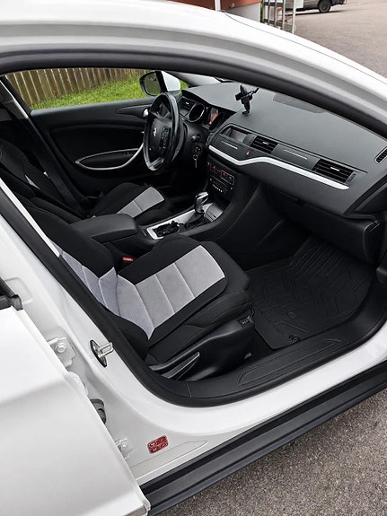 Citroen C5 4 of 5