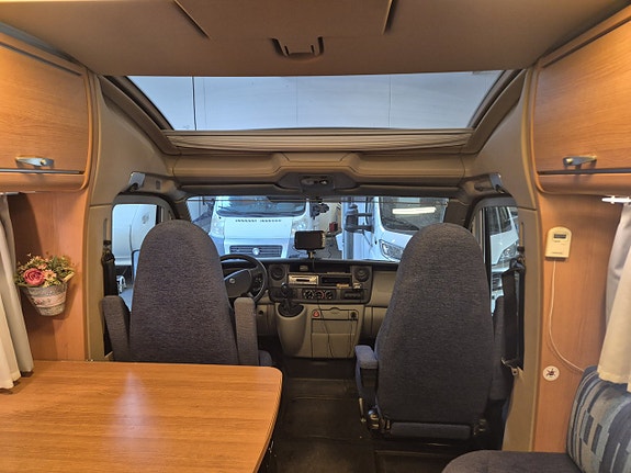 Knaus SUN TI 650 3 of 8
