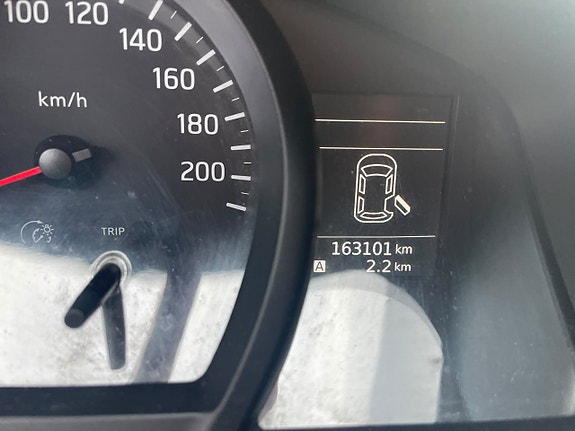 Nissan NV200 12 of 14