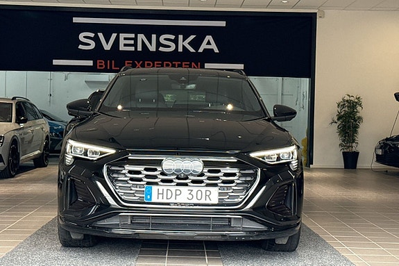Audi Q8 e-tron 8 of 30