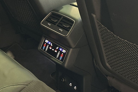 Audi Q8 e-tron 30 of 30