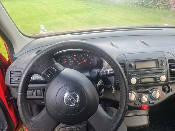 Nissan Micra 3 of 3