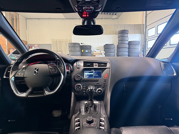 Citroen DS5 16 of 20