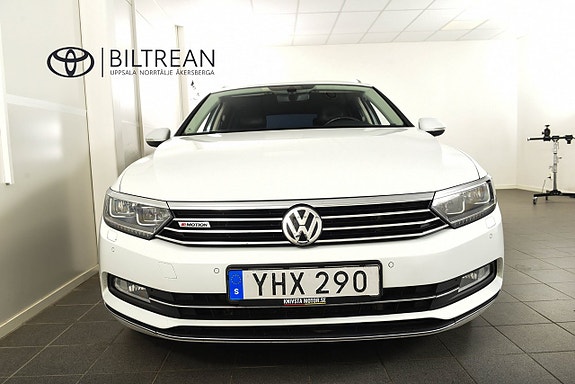 Volkswagen Passat 4 of 23