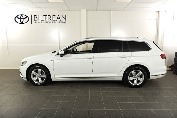 Volkswagen Passat 2 of 23