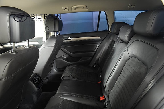 Volkswagen Passat 9 of 23
