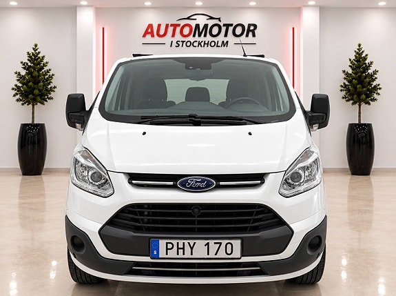 Ford Transit Custom 6 of 10