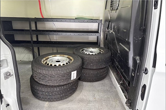 Ford Transit Custom 9 of 10