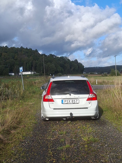 Volvo V70 4 of 7