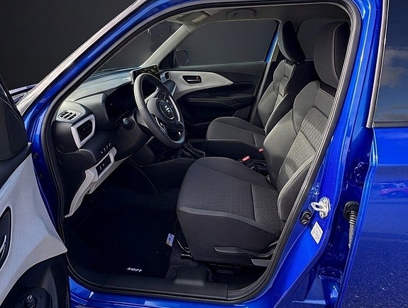 Suzuki Swift 3 of 6