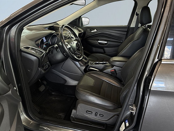 Ford Kuga 7 of 26