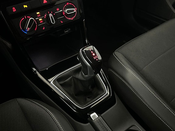 Volkswagen T-Cross 14 of 16