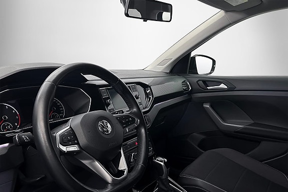Volkswagen T-Cross 4 of 16
