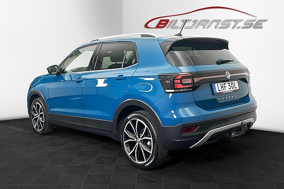 Volkswagen T-Cross 3 of 16