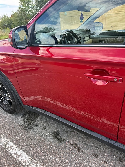 Mitsubishi Outlander 4 of 7
