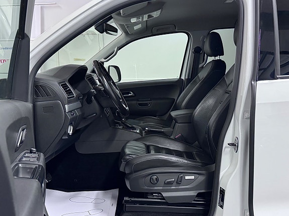 Volkswagen Amarok 14 of 26