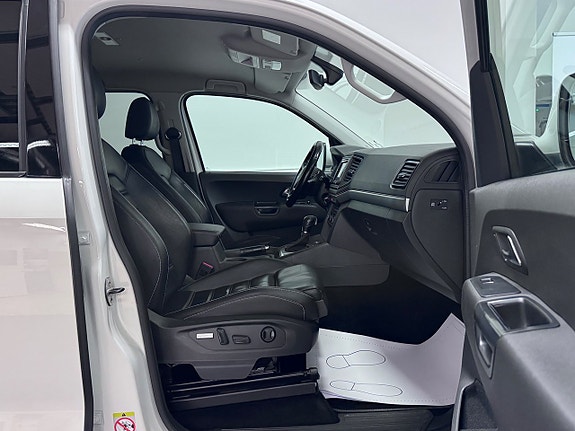 Volkswagen Amarok 15 of 26