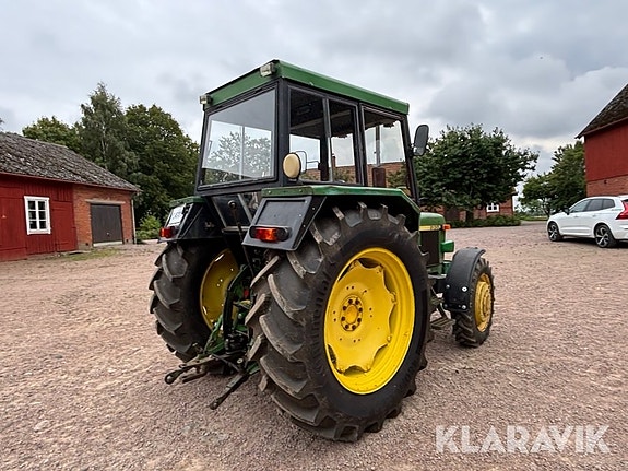 Traktor John Deere 2130 5 of 6
