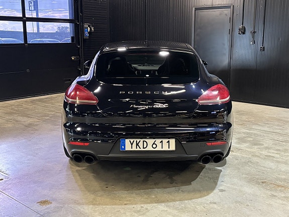 Porsche Panamera GTS 5 of 27
