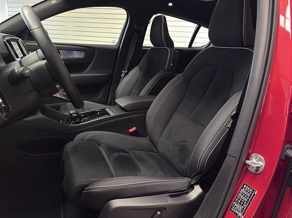 Volvo C40 14 of 21