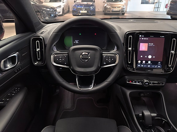Volvo C40 11 of 21