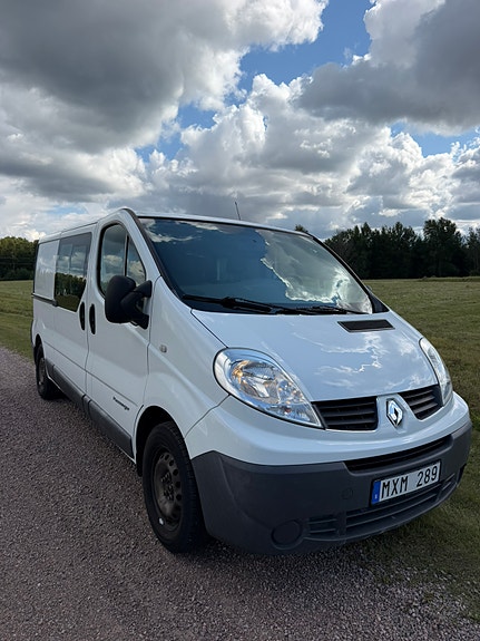 Renault Trafic 3 of 19