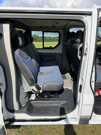 Renault Trafic 9 of 19