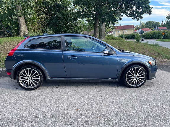 Volvo C30 2 of 9