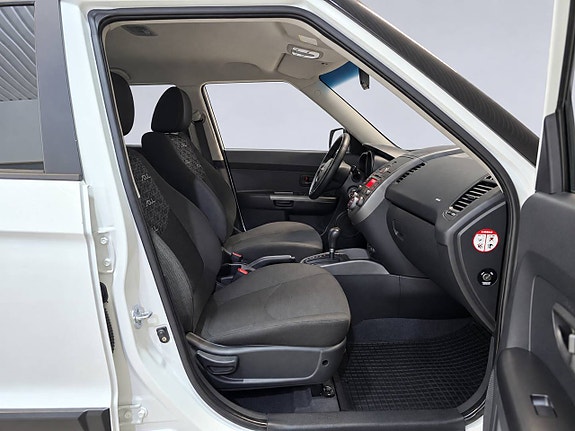 Kia Soul 14 of 27