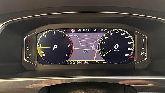 Volkswagen Tiguan 14 of 24