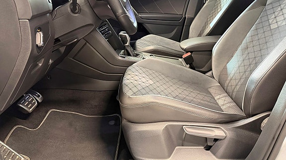Volkswagen Tiguan 10 of 24