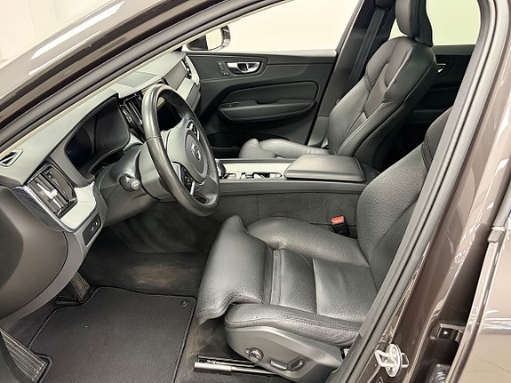 Volvo XC60 6 of 20