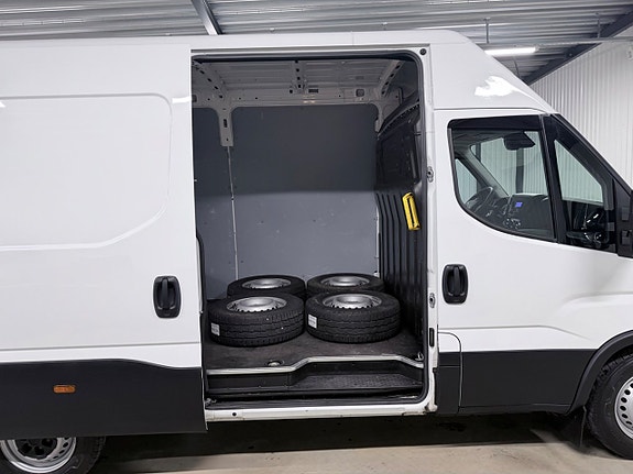 Iveco Daily 12 of 30
