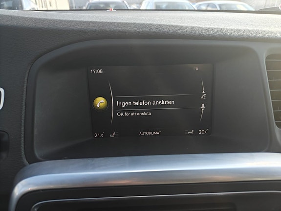 Volvo V60 15 of 16