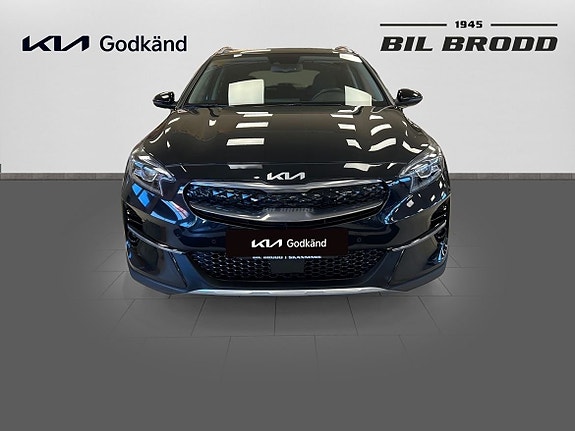Kia XCeed 2 of 14