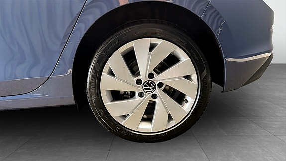 Volkswagen Golf I 6 of 13