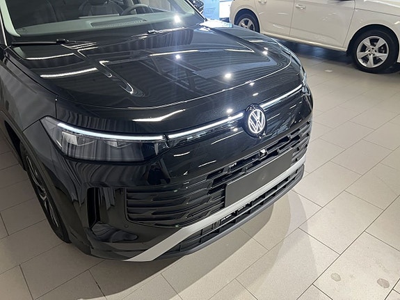 Volkswagen Tayron 3 of 17