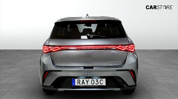 BYD Dolphin 7 of 25
