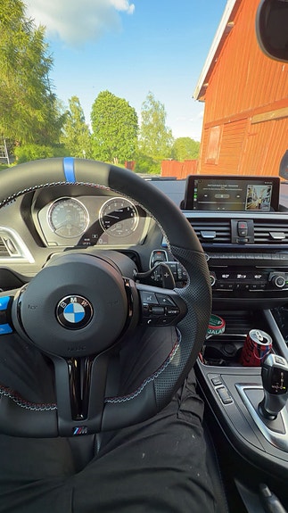 BMW 120i 4 of 4