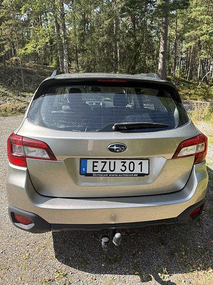 Subaru Outback 4 of 4