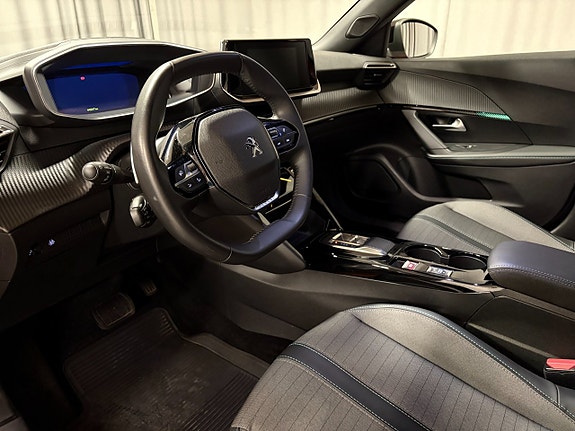 Peugeot 2008 8 of 14