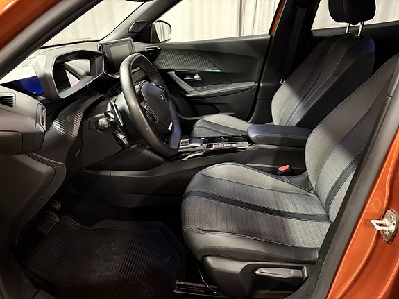 Peugeot 2008 7 of 14