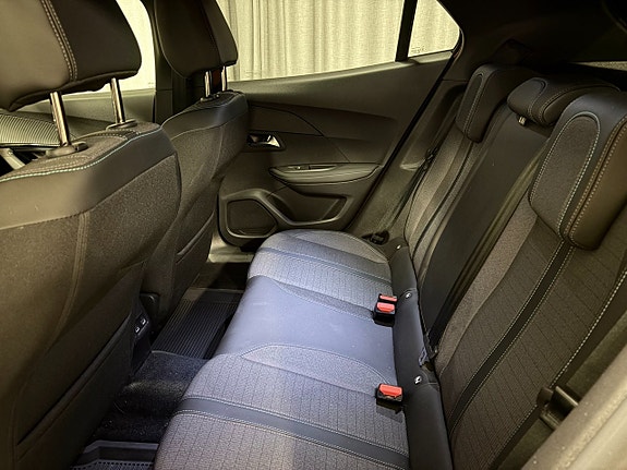 Peugeot 2008 6 of 14