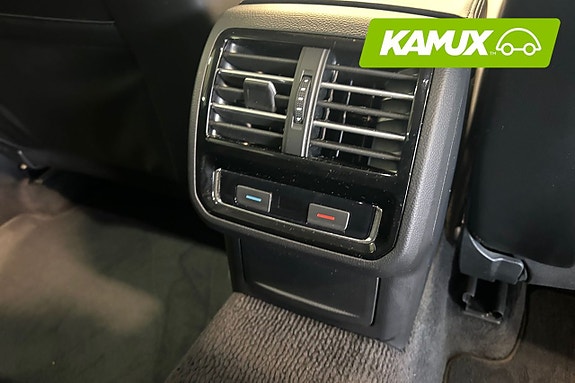 Volkswagen Passat Alltrack 26 of 26